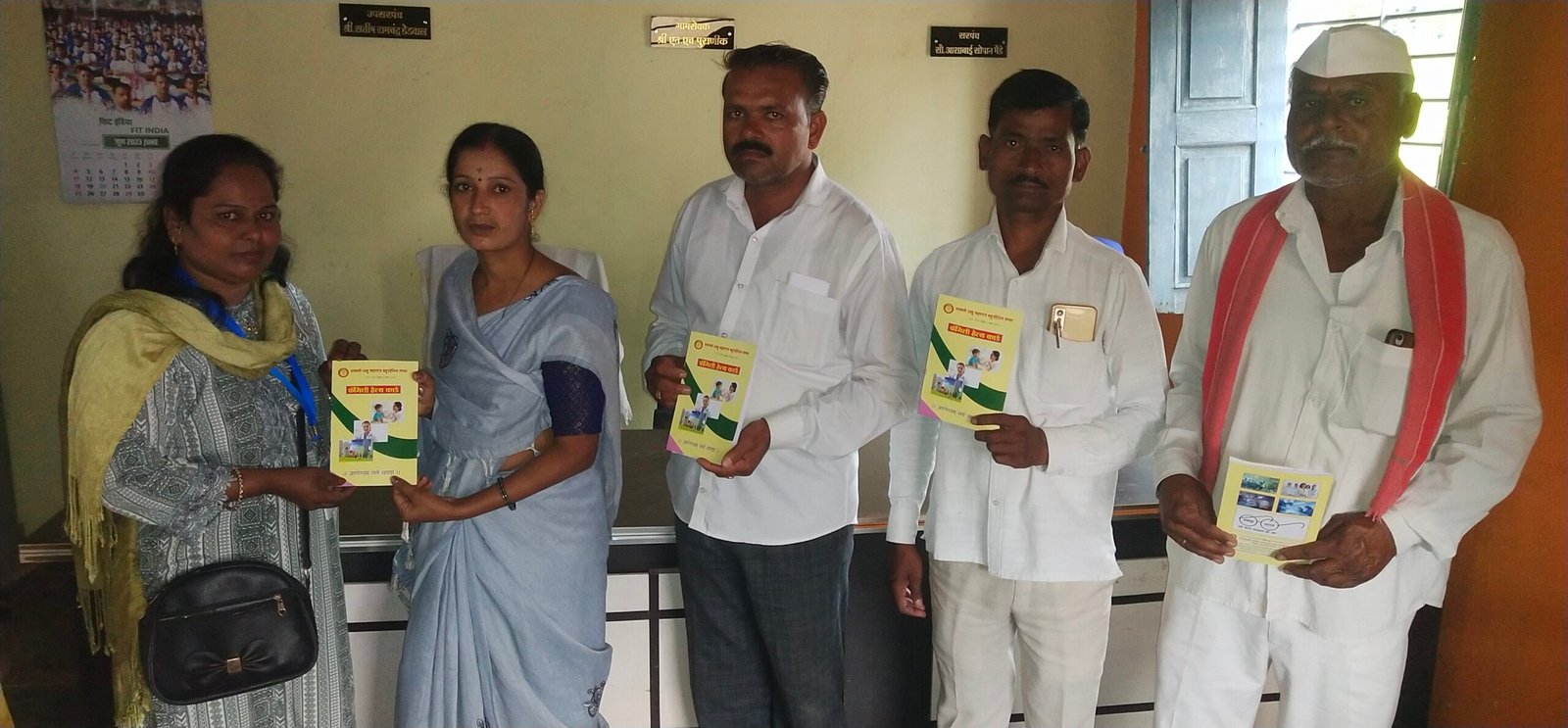 आरोग्य तपासणी व फॅमिली हेल्थ कार्ड शिबीर फोटो 55